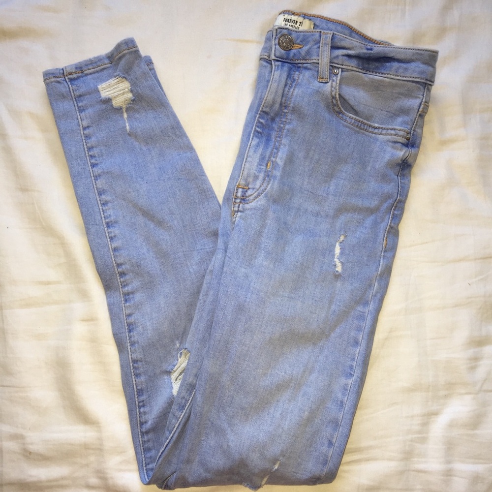 light wash high waisted jeans